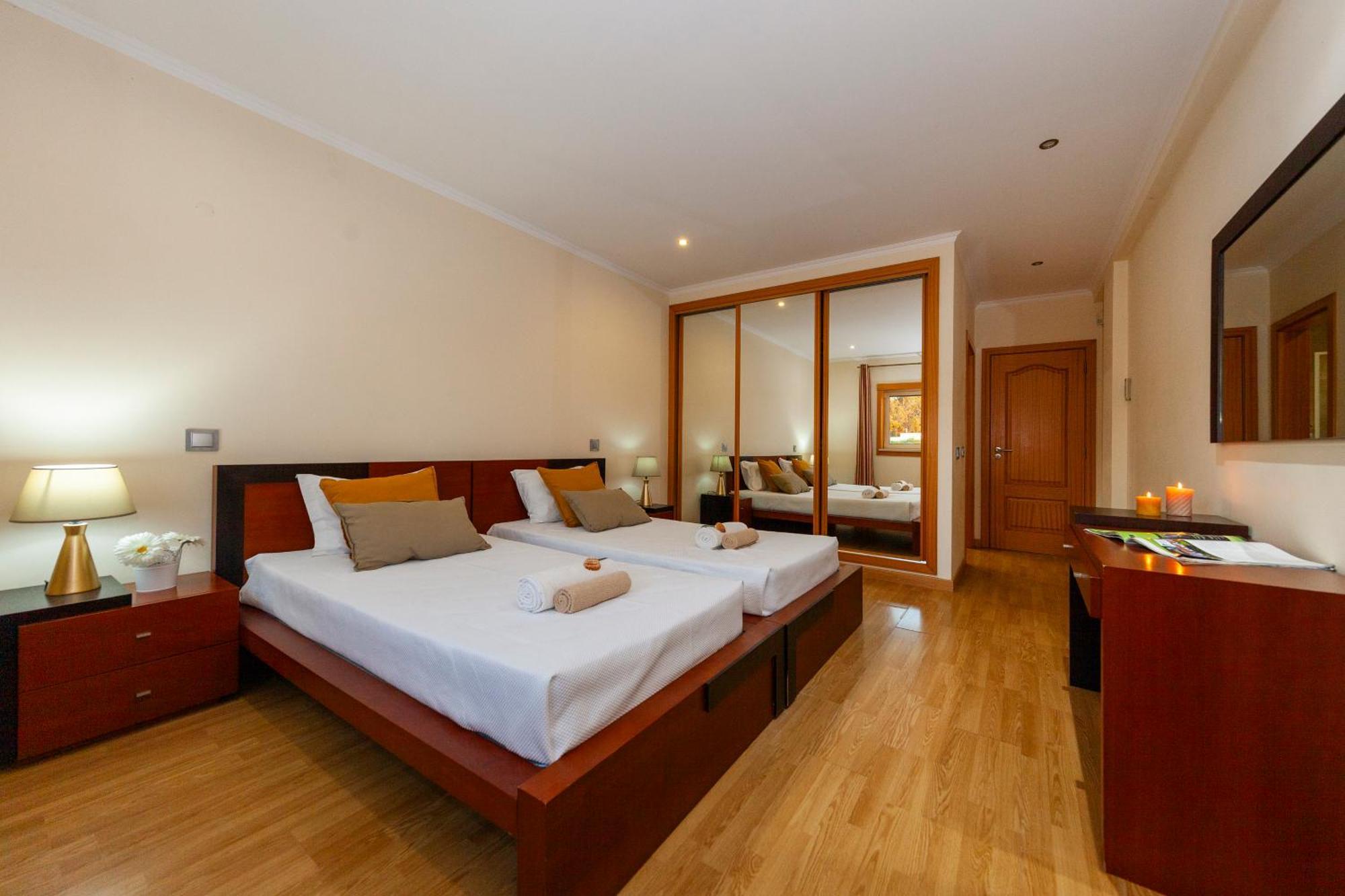 Florida By Algarve Vacation Villa Albufeira